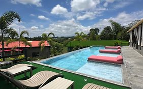 Eco Hotel La Colina Mirador Con aire acondicionado