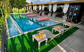 Eco Hotel La Colina Mirador Con aire acondicionado